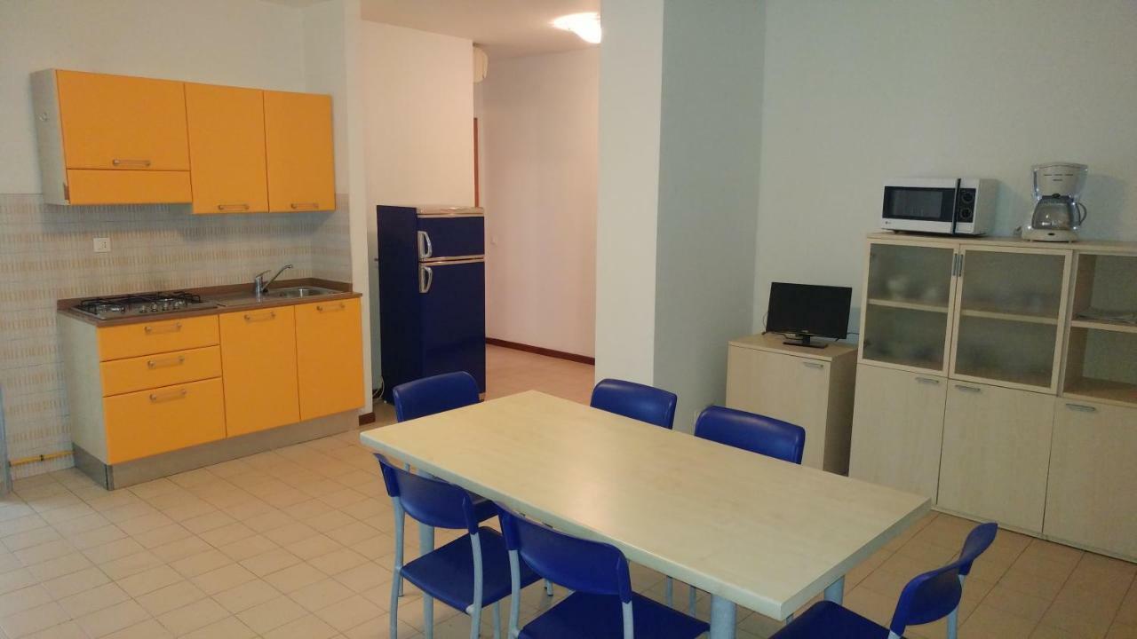 Condominio Moschettieri Bibione Exterior foto