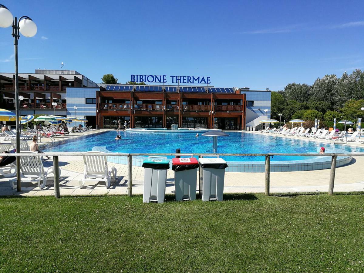 Condominio Moschettieri Bibione Exterior foto